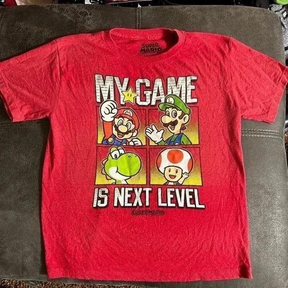 Boys size M 10/12 Mario bros T-shirt - Picture 1 of 2